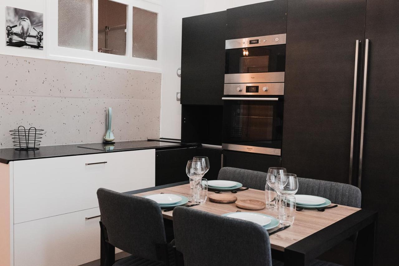 R'apparts T2 Au Grenoblois Dormant Apartment